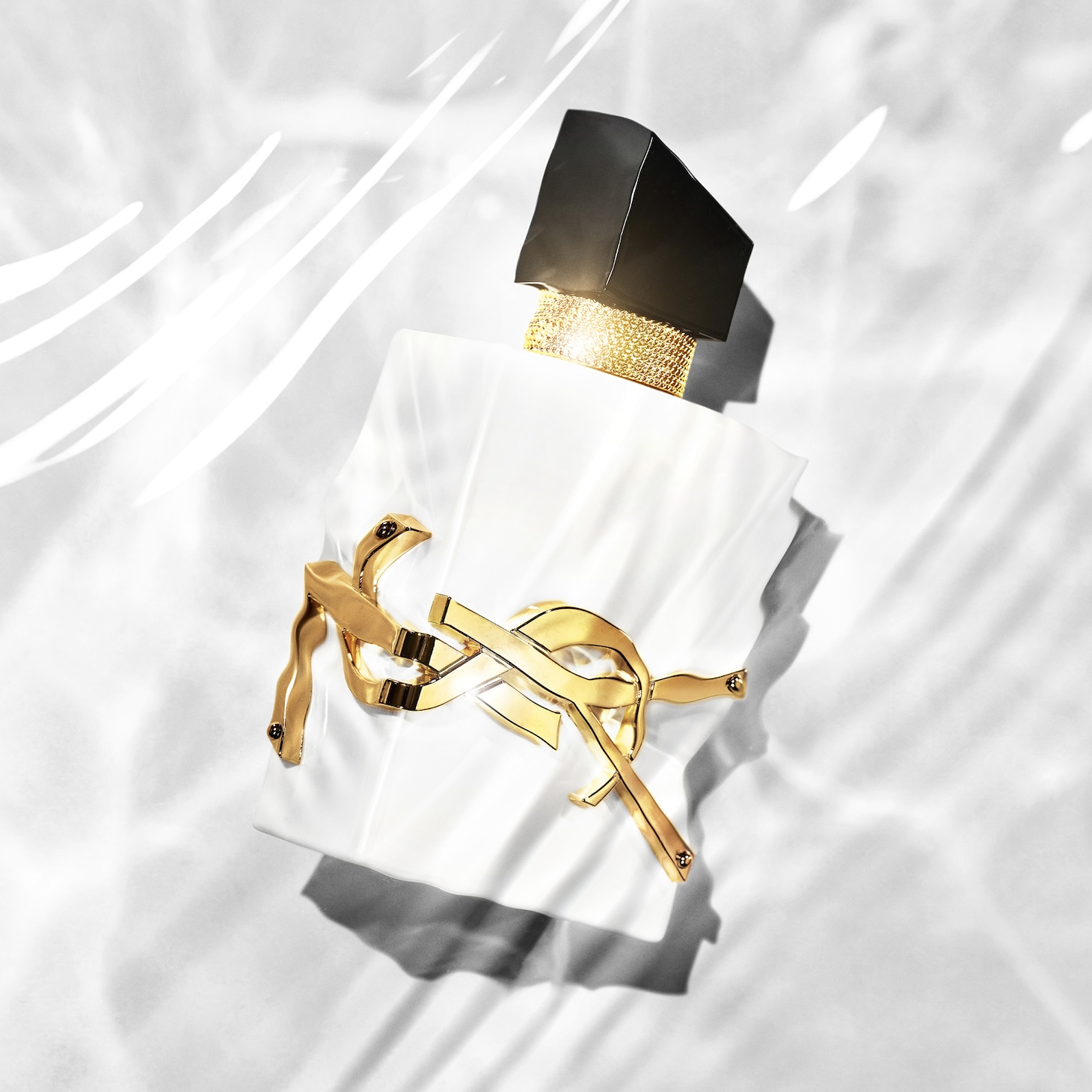 「リブレ ロー ニュ」商品画像©YSL BEAUTY