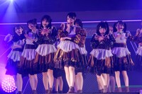 映画「≠ME THE MOVIE -約束の歌-」より、「天使は何処へ」で洗練されたダンスを披露するシーン。