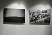 人気画像10位は「ミセス大森元貴の写真作品群『僕が居ようが居まいが』展示、カメラを通して見た世界とは」より、大森元貴（Mrs. GREEN APPLE）が手がけた写真作品群「僕が居ようが居まいが」の写真。