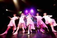 「SW!CH LAST ONEMAN LIVE『SW!CH OFF』」の様子。（撮影：村田征斗）