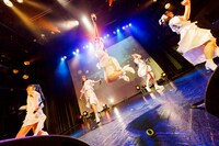 「SW!CH LAST ONEMAN LIVE『SW!CH OFF』」の様子。（撮影：村田征斗）