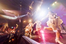 「SW!CH LAST ONEMAN LIVE『SW!CH OFF』」の様子。（撮影：村田征斗）