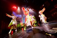 「SW!CH LAST ONEMAN LIVE『SW!CH OFF』」の様子。（撮影：村田征斗）