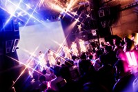 「SW!CH LAST ONEMAN LIVE『SW!CH OFF』」の様子。（撮影：村田征斗）