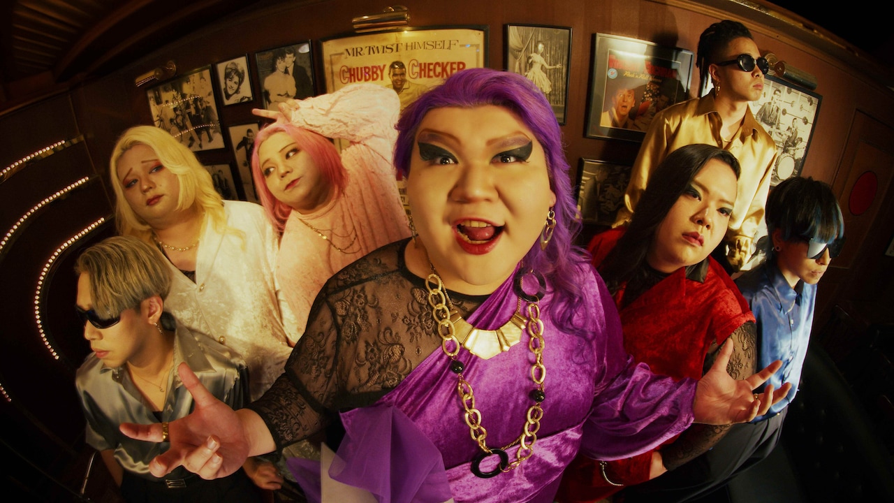 デラックス×デラックスのポジティブナンバー「シーヤ!!!」MV公開