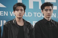 左からJAKE、SUNGHOON。