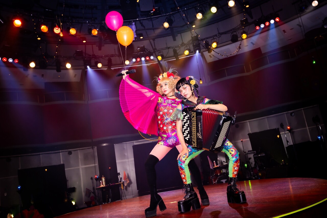 チャラン・ポ・ランタン（Photo by Masayo） [画像ギャラリー 3/114