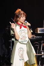 豊崎愛生（撮影：佐藤薫）