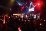百田夏菜子のライブの様子。(Photo by Yukihide "JON..."Takimoto)