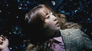 ヒグチアイ「エイジング」ミュージックビデオのサムネイル。
