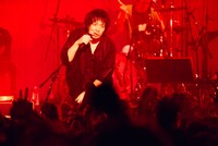 峯田和伸（Vo, G）（撮影：サマーエンドブルーリオ［@orz_____rio］）