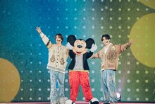 King & Princeとミッキーマウス。©2025 Disney