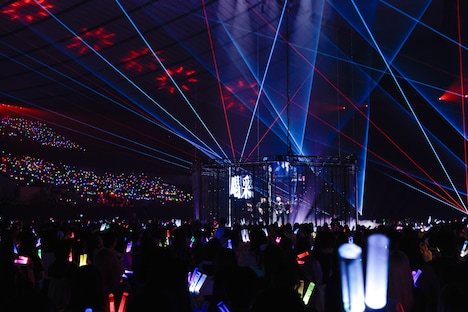 「Operation Ego」のパフォーマンスの様子。