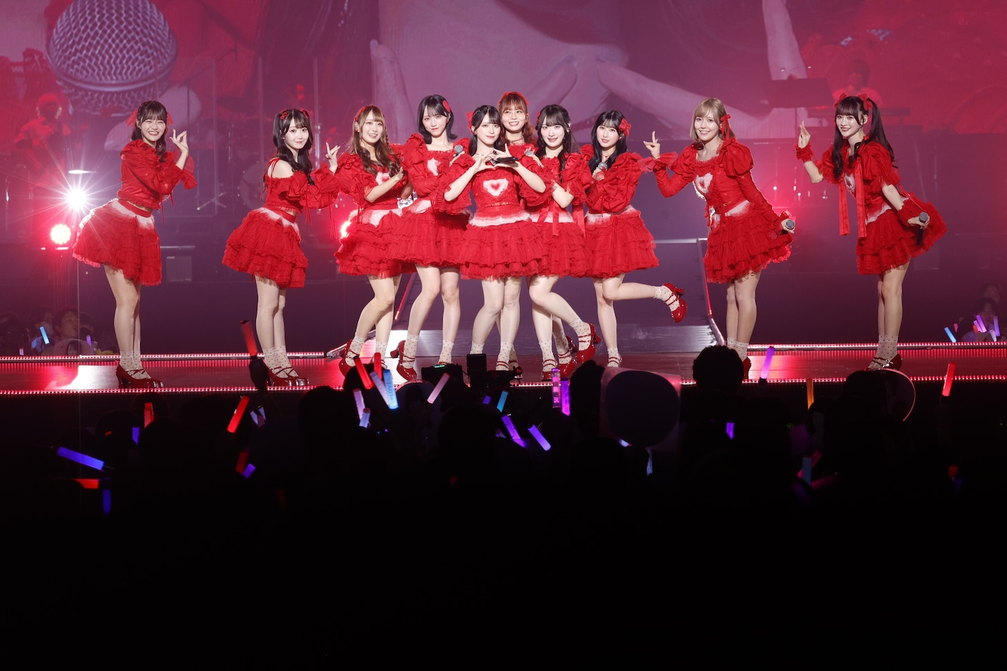 「＝LOVE アリーナツアー2025　『～Timeless Tales～』」追加公演の様子。(c)YOANI / ソニー・ミュージックレーベルズ