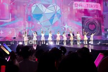 「＝LOVE アリーナツアー2025　『～Timeless Tales～』」追加公演の様子。(c)YOANI / ソニー・ミュージックレーベルズ