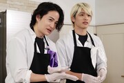 菊池風磨＆篠塚大輝。©フジテレビ