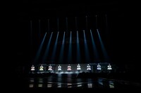 横一列で「3000days」を歌ういぎなり東北産。