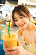 「江籠裕奈 3rd 写真集 I DO Love」より。(撮影:カノウリョウマ) ©︎光文社