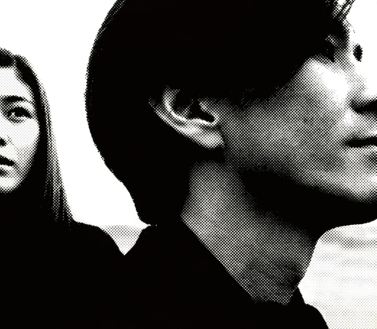 globeの1stアルバム「globe」ジャケット。