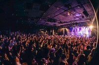 「れん ONEMAN LIVE TOUR 2025 -Molt-」東京・LIQUIDROOM公演より。（撮影：森好弘）