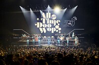 「masayuki suzuki taste of martini tour 2025 ～Step123 season2 "All Time Doo Wop"～」大阪・フェスティバルホール公演より。（撮影：岸田哲平、雨宮透貴）