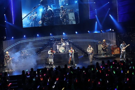 「カクエキ！灼熱のB&ZAIダービー」の様子。©︎テレビ朝日