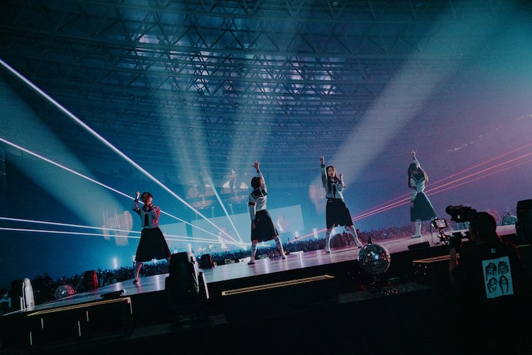 新しい学校のリーダーズ(Photo by hiroyabrian)