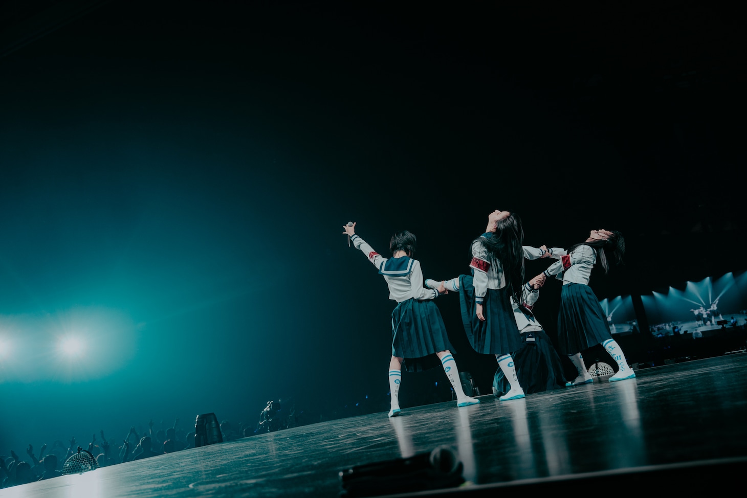 新しい学校のリーダーズ（Photo by hiroyabrian）