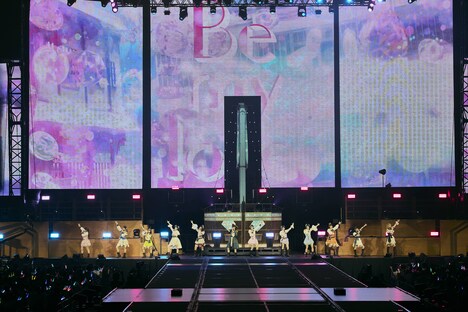 「≠ME 全国ツアー2025『We want to find “カフェ樂園”』」ファイナル公演の様子。©YOANI