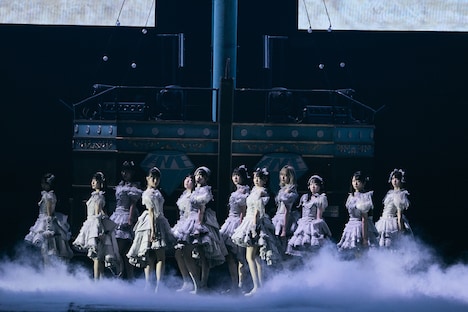 「≠ME 全国ツアー2025『We want to find “カフェ樂園”』」ファイナル公演の様子。©YOANI