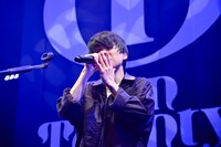 斎藤宏介（Vo, G）（撮影：高田梓）