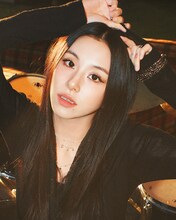 TWICE「ENEMY」CHAEYOUNG盤ジャケット