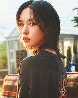 TWICE「ENEMY」MINA盤ジャケット