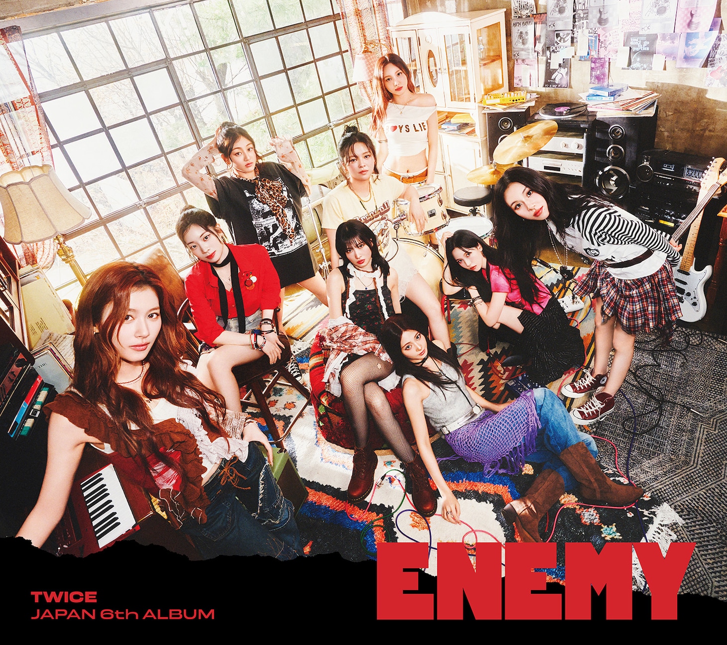 TWICE「ENEMY」初回限定盤Aジャケット
