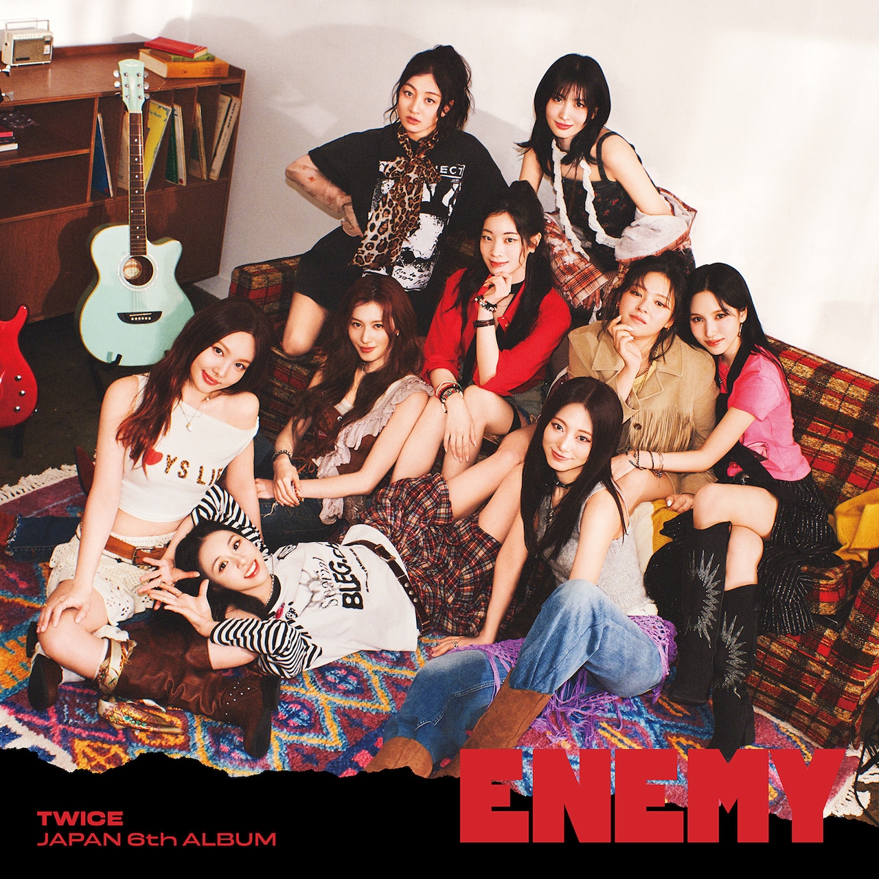 TWICE TEAM TWICE ジャケット TWICE(トゥワイス)、日本初フルアルバム「BDZ」ジャケット写真