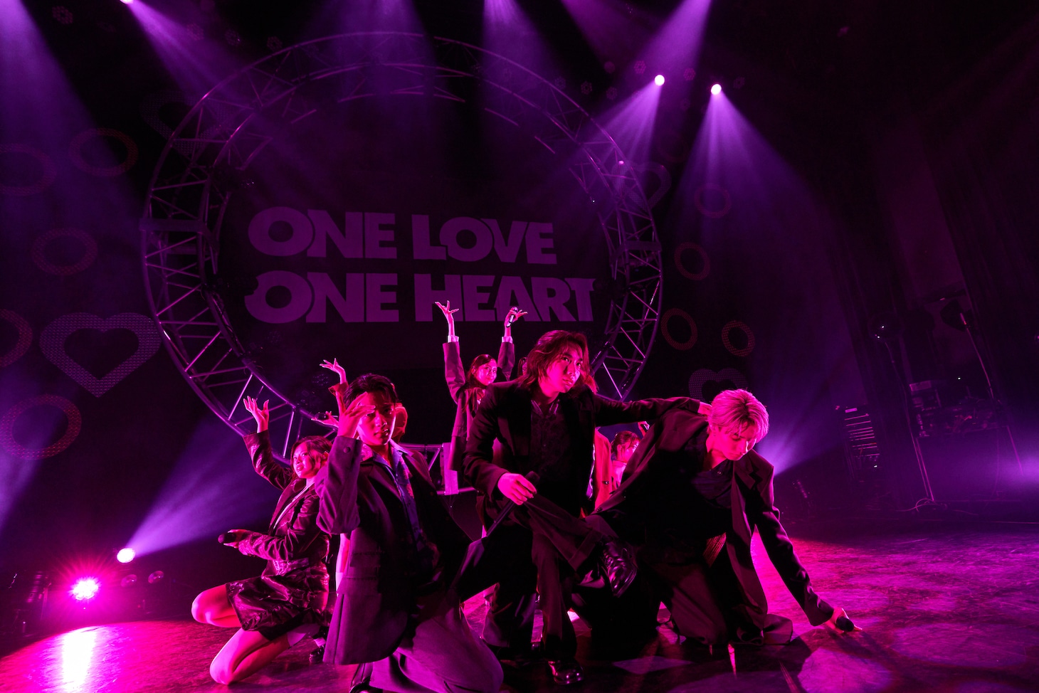 ONE LOVE ONE HEART「Oneman Live 2025 “SPARK of LOVE”」の様子。（撮影：撮影: 梁瀬玉実）