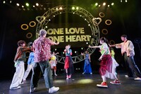 ONE LOVE ONE HEART「Oneman Live 2025 “SPARK of LOVE”」の様子。（撮影：撮影: 梁瀬玉実）