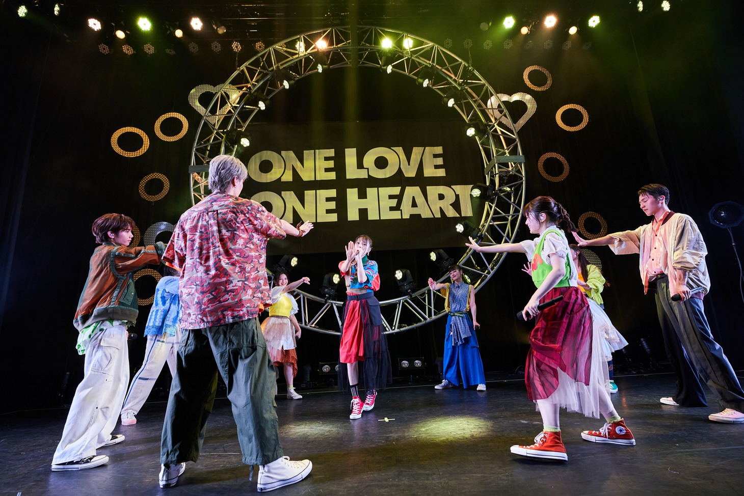 ONE LOVE ONE HEART「Oneman Live 2025 “SPARK of LOVE”」の様子。（撮影：撮影: 梁瀬玉実）
