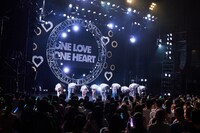 ONE LOVE ONE HEART「Oneman Live 2025 “SPARK of LOVE”」の様子。（撮影：撮影: 梁瀬玉実）