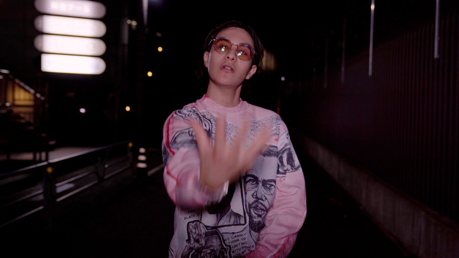 DANNY JIN「FxCK 排外主義（団結前夜Diss）」ミュージックビデオより。