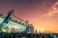 Mrs. GREEN APPLE「MGA MAGICAL 10 YEARS ANNIVERSARY LIVE ～FJORD～」の様子。（撮影：田中聖太郎）