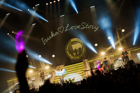 「レキシツアー2025 ～イルカラブストーリー 101回目のイナホバケーション～」の様子。（撮影：森口眞梨子）