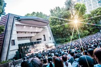 UNISON SQUARE GARDENのライブの様子。（撮影：タカギユウスケ）