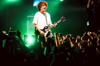 カマタリョウガ（G, Cho）（Photo by RUI HASHIMOTO ［SOUND SHOOTER］）