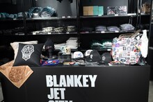 「BJC×TMGE POP-UP STORE」3階のBLANKEY JET CITYコーナー。