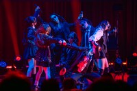 「5th ONEMAN LIVE "Will You Try MISS MERCY?"」の様子。