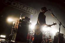 アマダシンスケ（Vo, B / FOMARE）（Photo by RUI HASHIMOTO ［SOUND SHOOTER］）