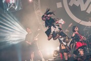 「INUWASI BAND SET LIVE TOUR 2025〝狗鷲廻閃〟」の様子。(撮影:真島洸)