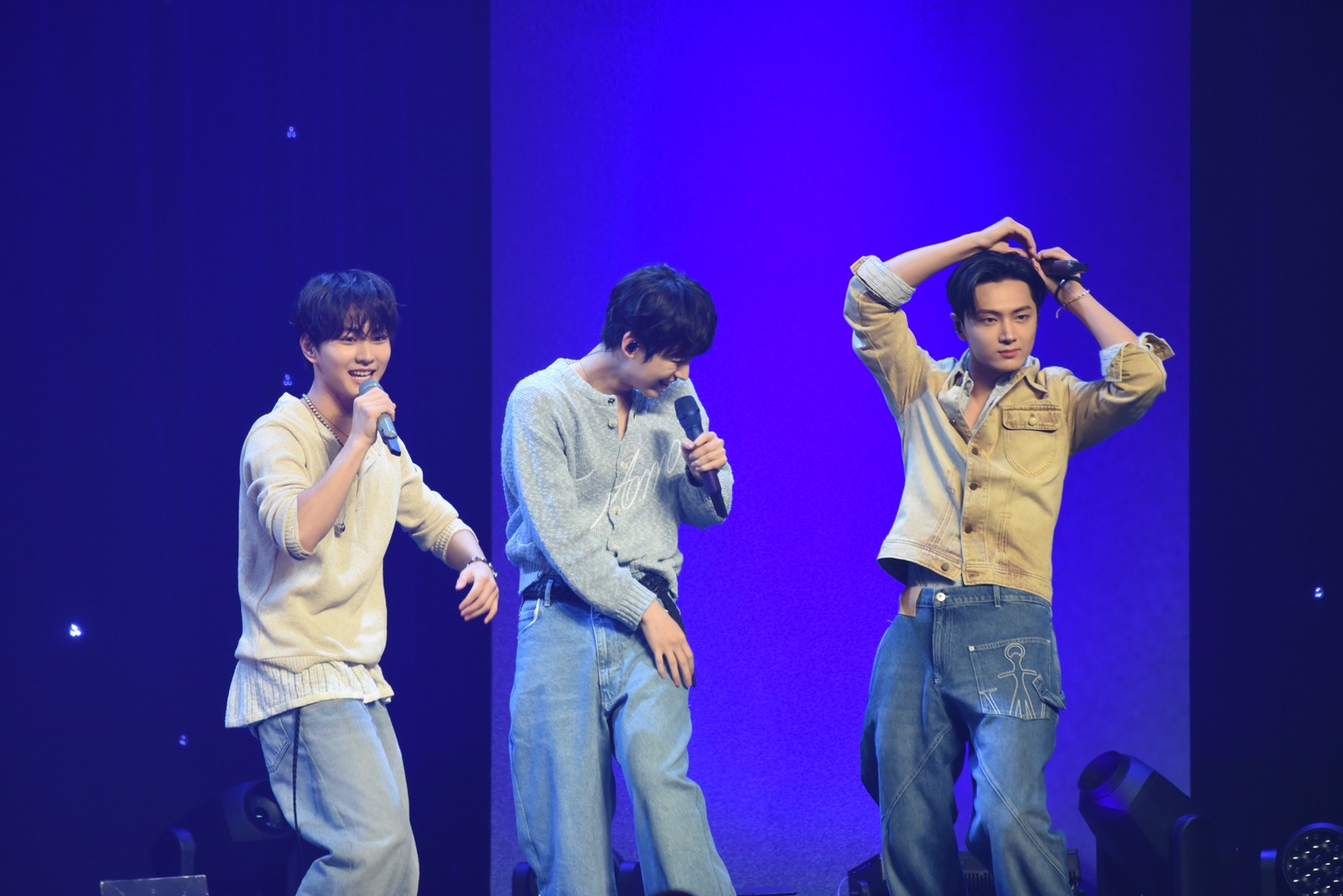 左からJUNGWON、SUNOO、JAY。