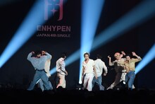 ENHYPEN日本4thシングル「宵 -YOI-」発売記念ショーケースの様子。